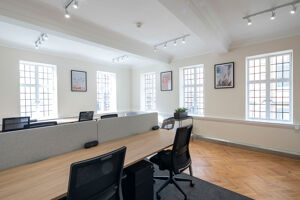 Office Space 75 New Bond Street - Image 5