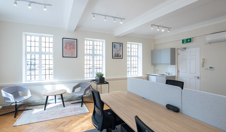 Office Space 75 New Bond Street - Image 2