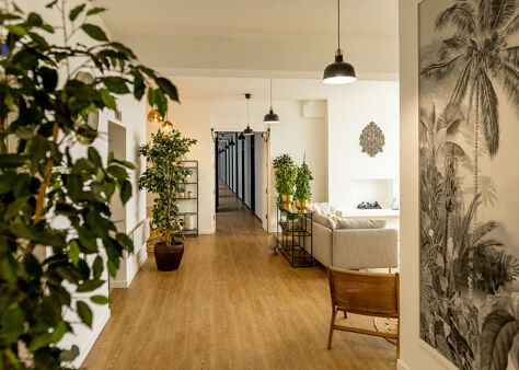 Office Space JQ Modern - Image 3