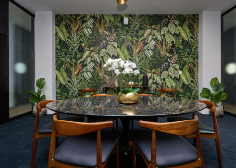 Office Space JQ Modern - Image 1