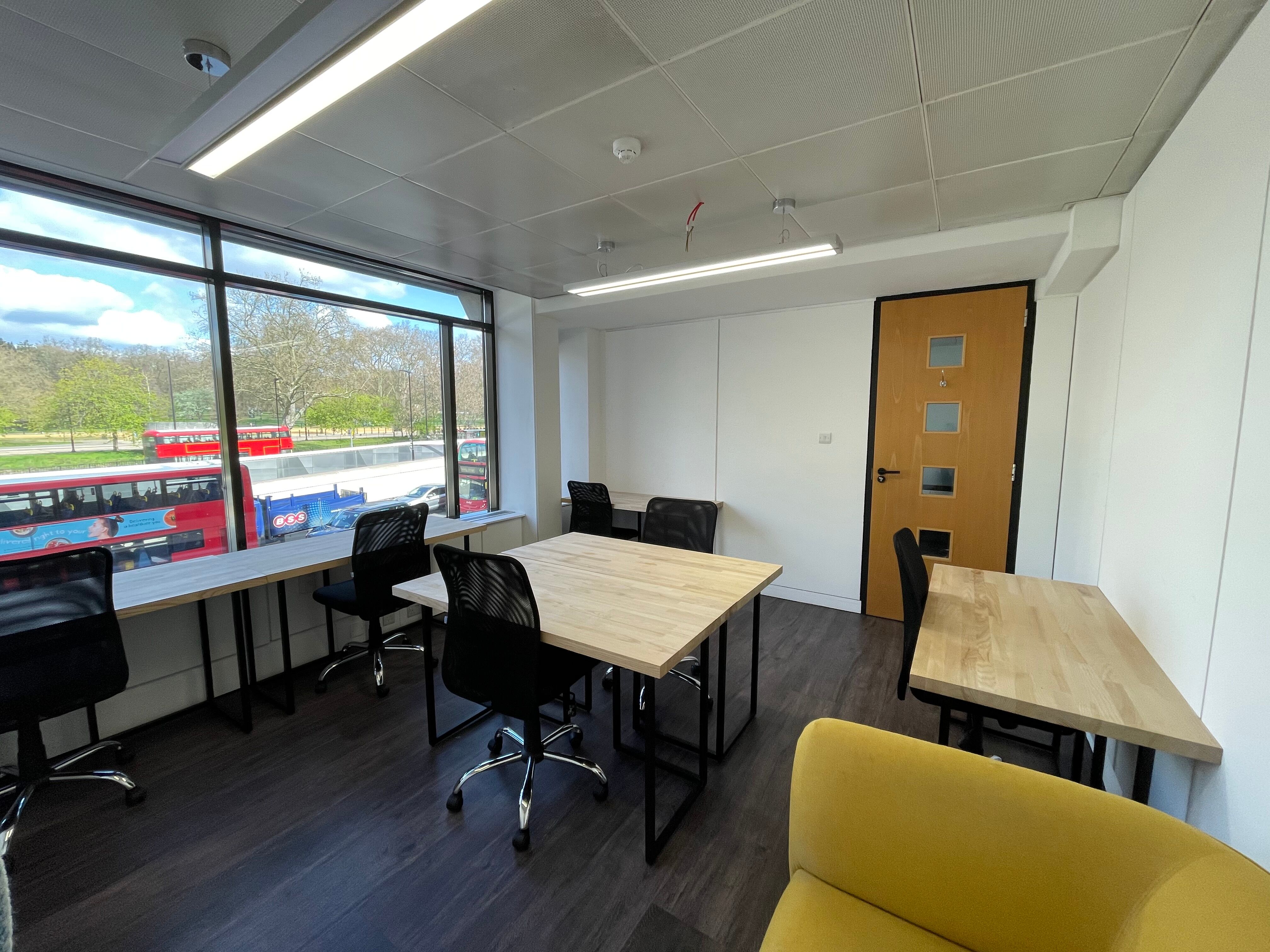 Office Space 21 Knightsbridge - Image 7