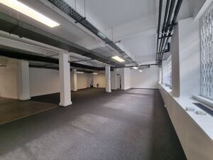 Office Space 24-26 Baltic Street West - Image 2