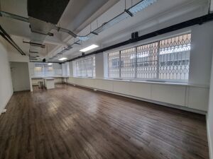 Office Space 24-26 Baltic Street West - Image 3