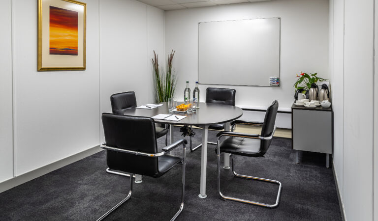 Office Space Boston House - Image 3