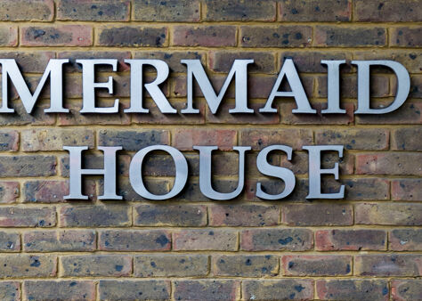 Office Space Mermaid House - Image 6