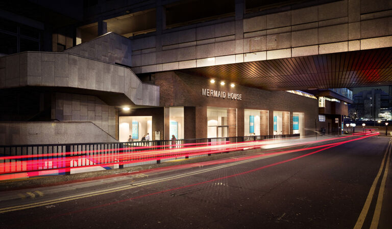 Office Space Mermaid House - Image 2