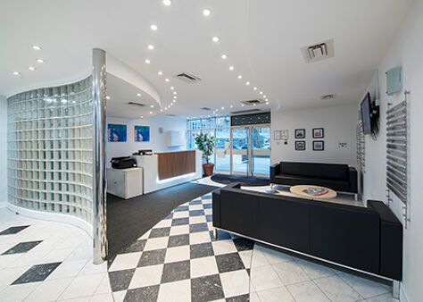 Office Space 2 Fountain Court - Image 2