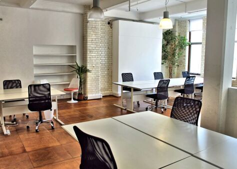 Office Space Commercial Street - Image 8