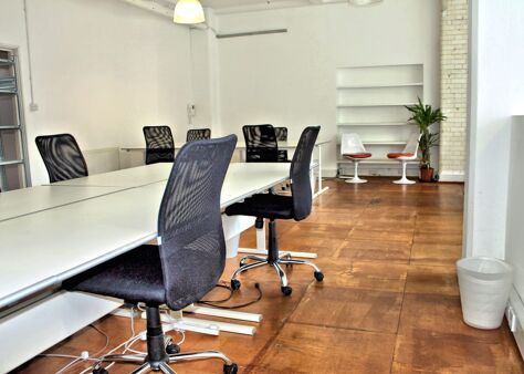 Office Space Commercial Street - Image 9