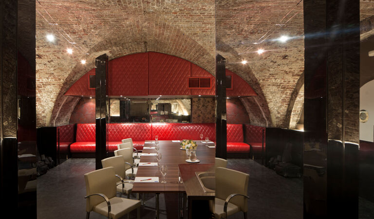 Office Space Adam House - Image 3