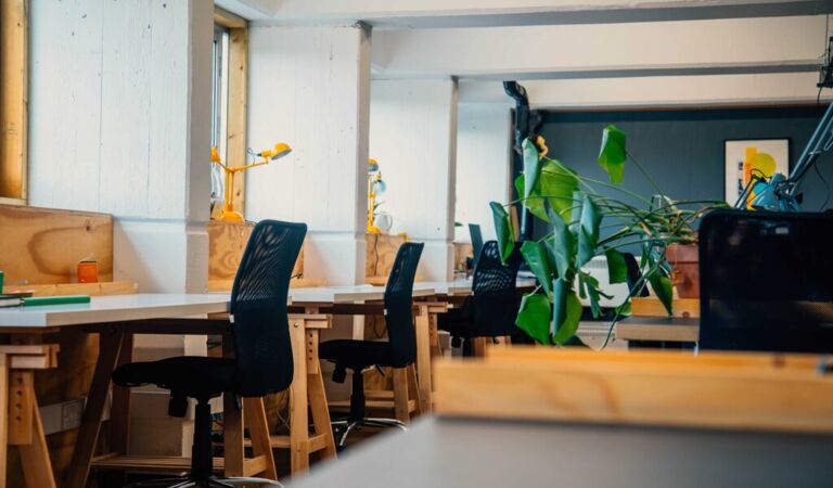 Office Space Hatch Peckham - Image 2