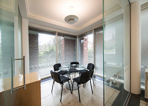 Office Space Farnham Road - Image 9