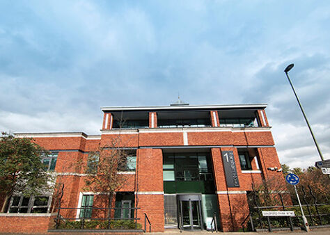 Office Space Farnham Road - Image 1