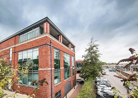 Office Space Farnham Road - Image 10