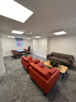 Office Space 38 Soho Square - Image 4