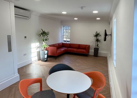 Office Space 38 Soho Square - Image 1