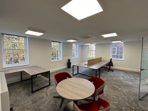 Office Space 38 Soho Square - Image 23