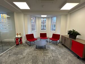 Office Space 38 Soho Square - Image 20