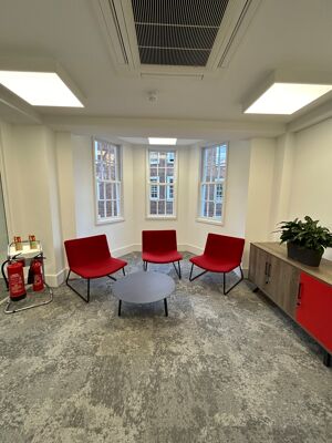 Office Space 38 Soho Square - Image 22