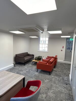 Office Space 38 Soho Square - Image 5