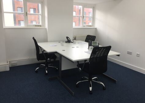 Office Space Bearland Lodge Gloucester - Image 7