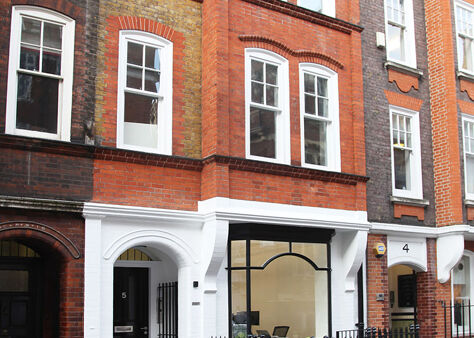 Image #2 of 5 Margaret Street