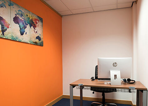 Office Space Windsor Thames Street - Image 6