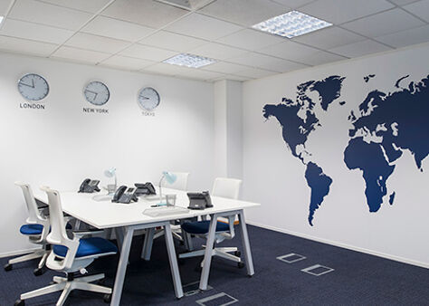 Office Space Windsor Thames Street - Image 9