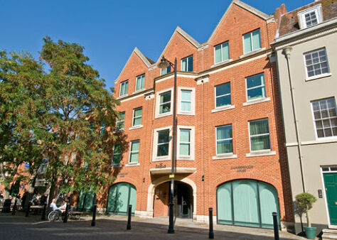 Office Space Windsor Thames Street - Image 1