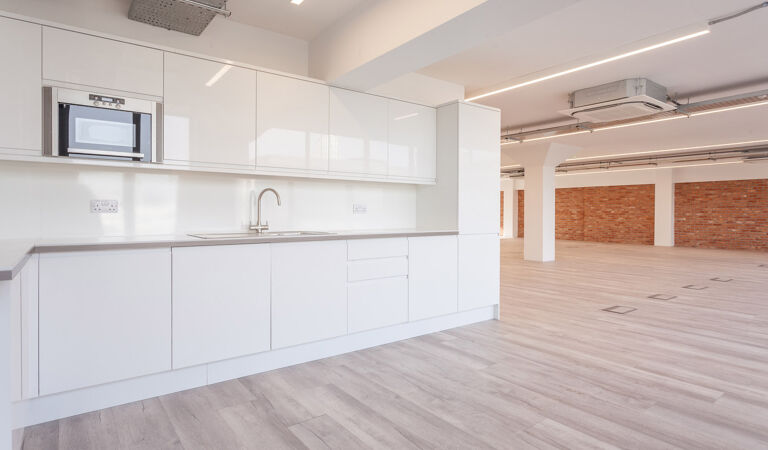 Office Space 14 Bonhill Street - Image 1