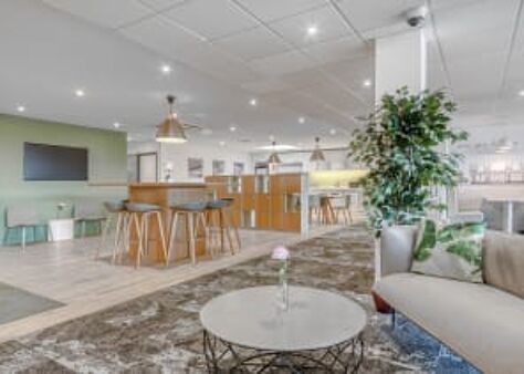 Office Space Conway House - Image 11