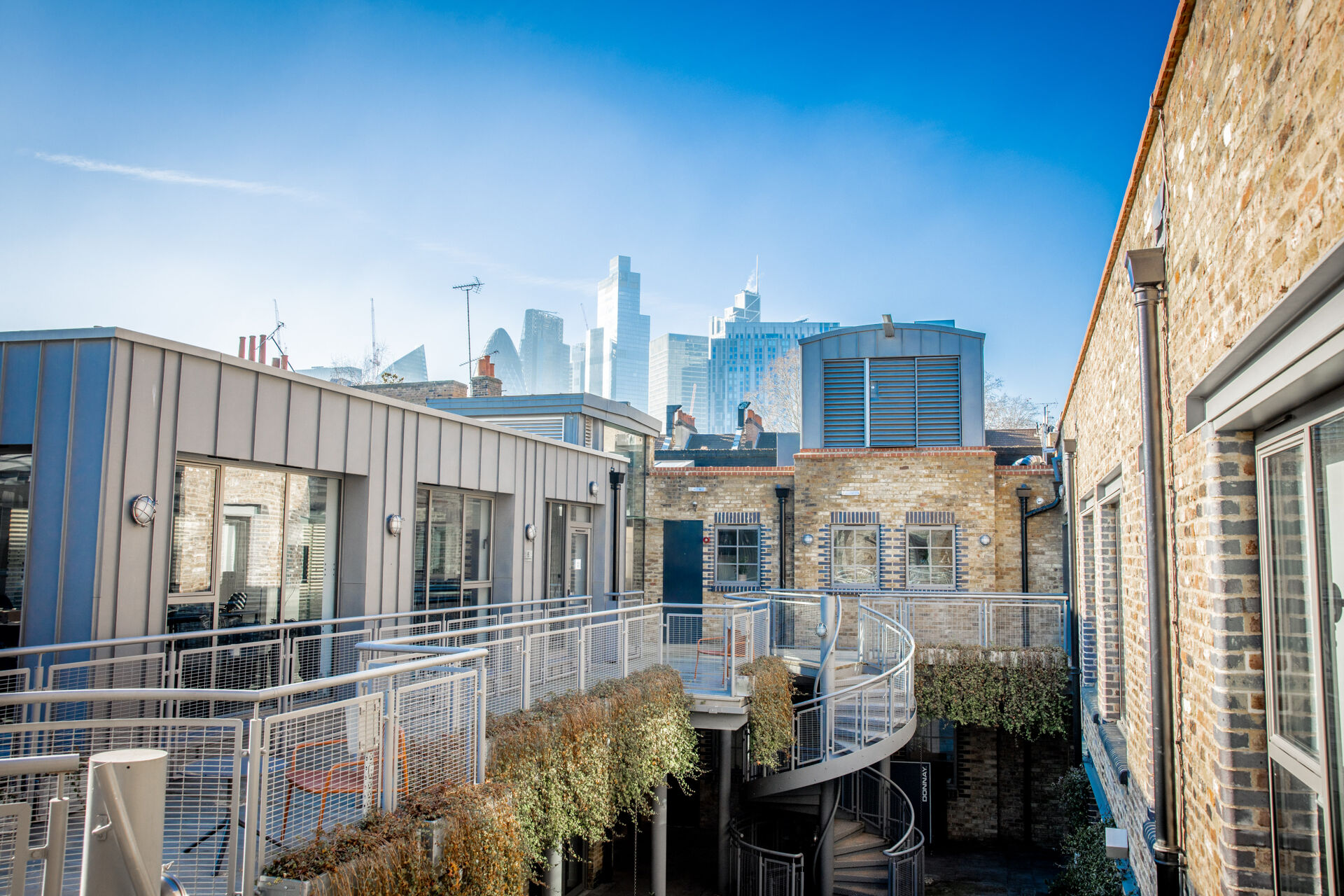 Office Space Huguenot Place - Spitalfields - Image 1