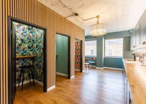 Office Space 60 Margaret Street - Image 5