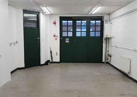 Image #3 of 65 Glasshill Street