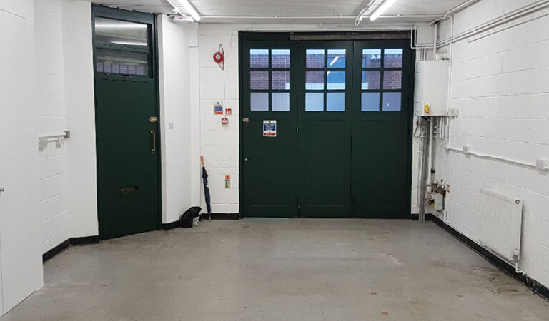 Image #3 of 65 Glasshill Street