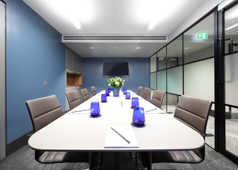 Office Space Park Street - Image 10