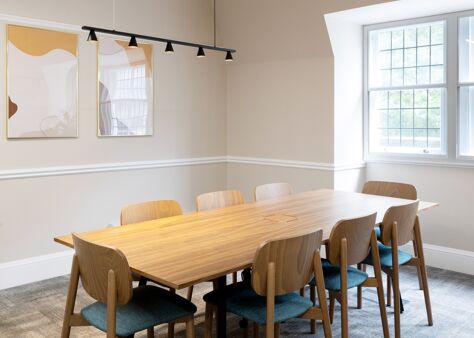 Office Space 130-132 Buckingham Palace Road - Image 4