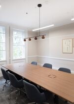 Office Space 130-132 Buckingham Palace Road - Image 1