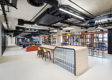 Office Space Southworks - Image 2