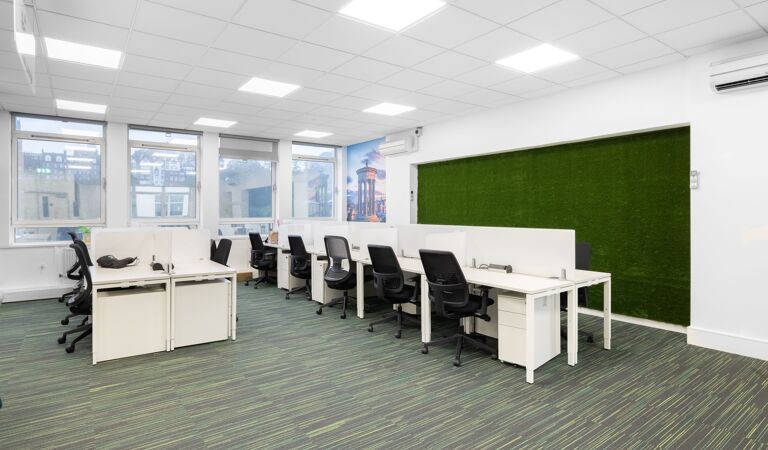 Office Space Princes Street - Image 2
