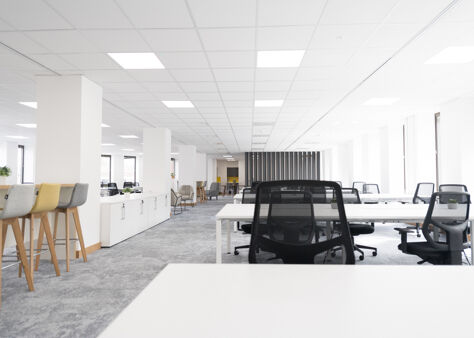 Office Space The Octagon - Image 10