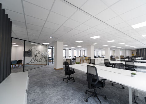 Office Space The Octagon - Image 7