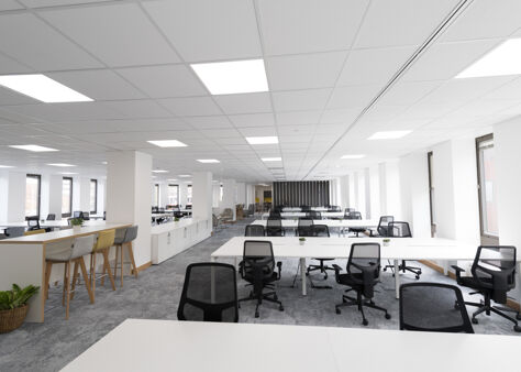 Office Space The Octagon - Image 22