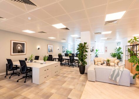 Office Space 166 Piccadilly  - Image 11