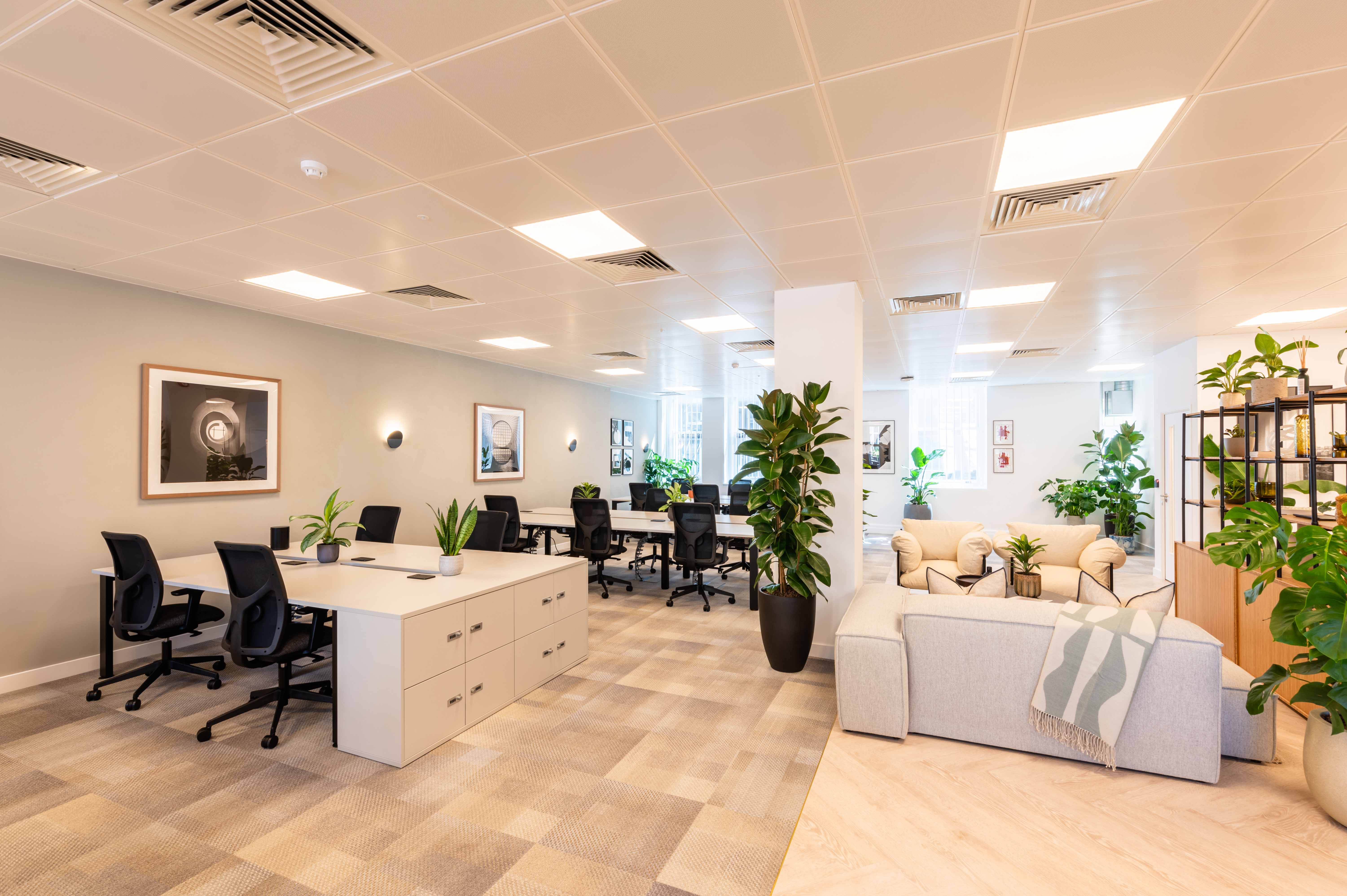 Office Space 166 Piccadilly  - Image 11