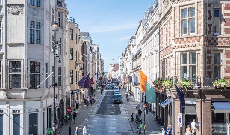 Office Space 166 Piccadilly  - Image 2