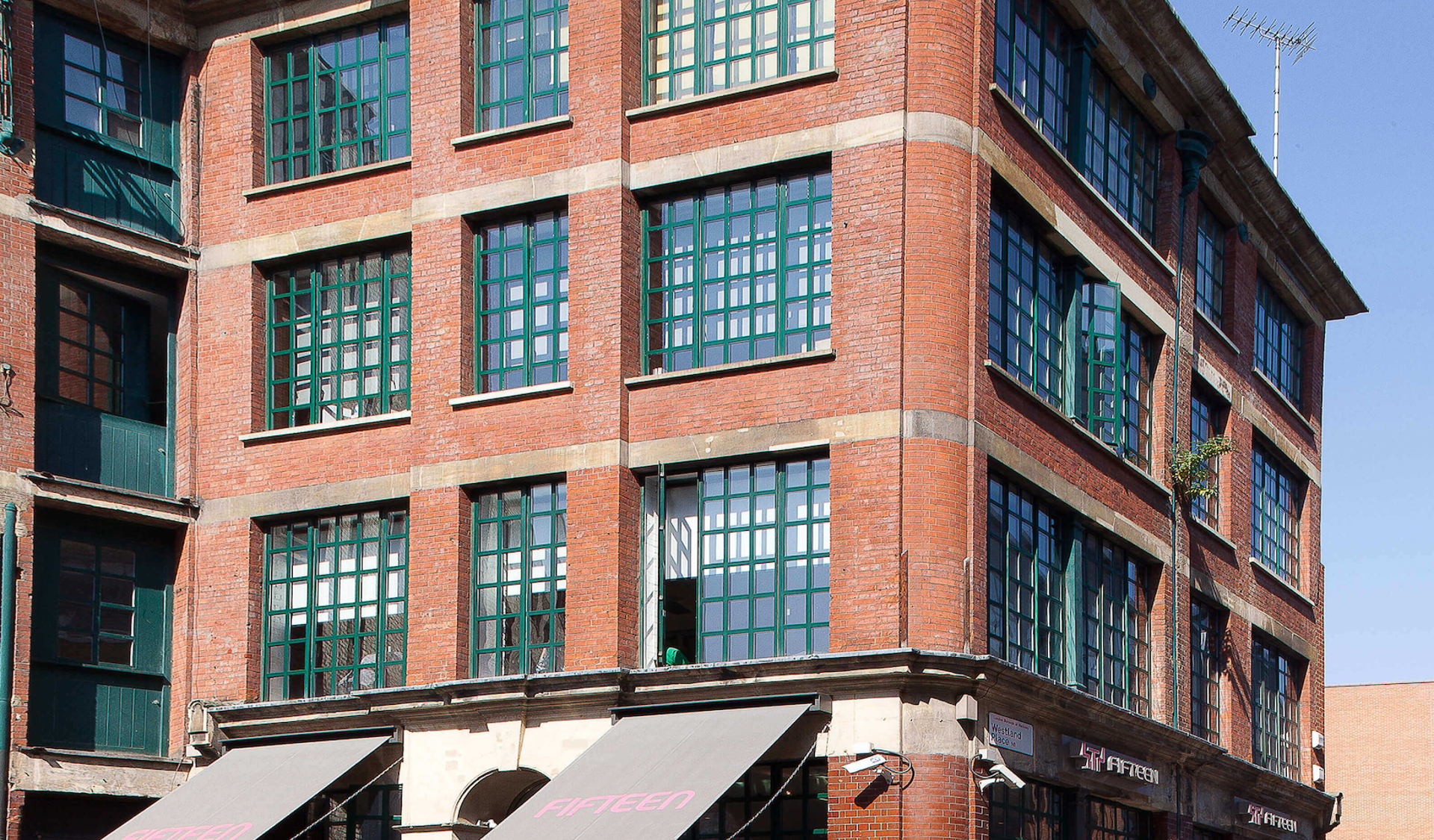 Office Space 15 Westland Place - Image 1