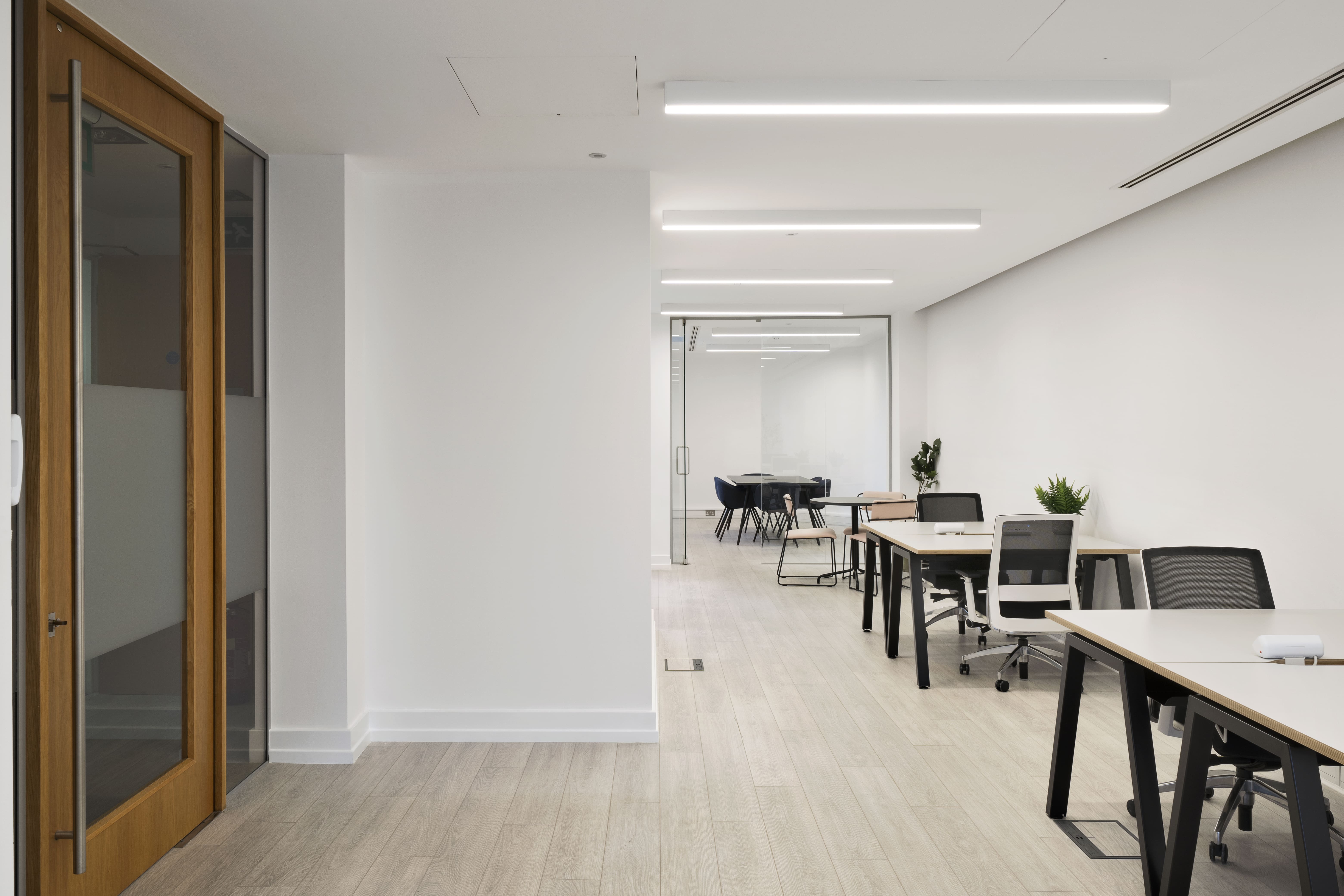 Office Space 35 Albemarle Street  - Image 9