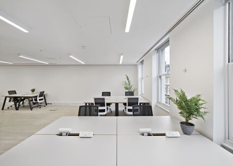 Office Space 35 Albemarle Street  - Image 15