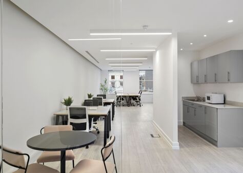 Office Space 35 Albemarle Street  - Image 12